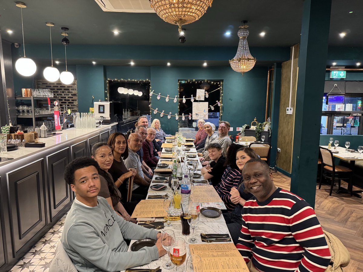 M A T T H E W tweet media