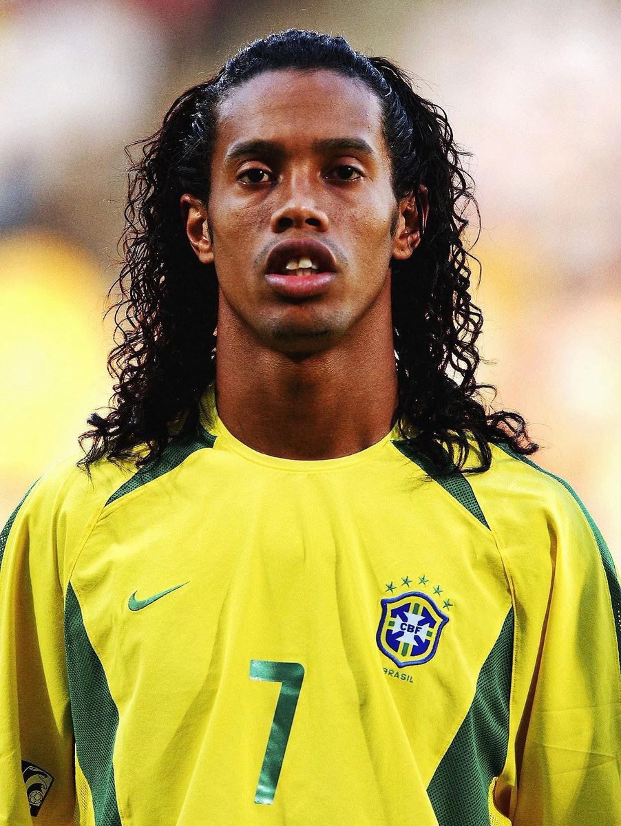 Nadie podrá igualar la elegancia de R10 ✨🇧🇷