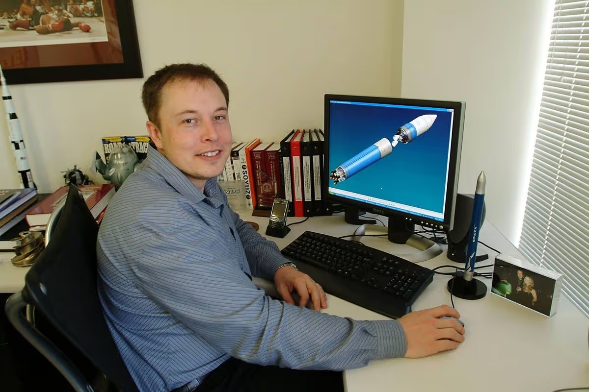 EricJorgenson's tweet photo. "In rocketry, I am self-taught, meaning I don't have an aerospace degree. I just read a lot of books and talked to a lot of people." - Elon Musk https://t.co/IuvMX7JlUv