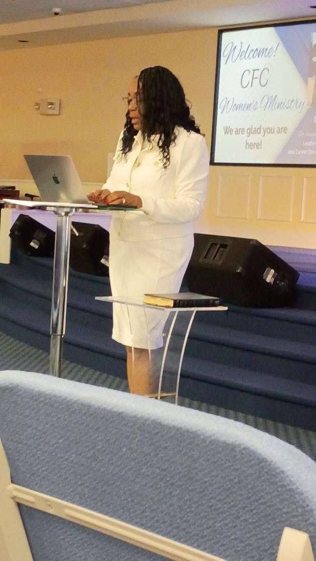 CFamC's tweet photo. Dr. Saundra Wall Williams poured into the ladies on Saturday with powerful teaching, practical experiences, and steps to move forward. The wisdom and expertise were truly encouraging. Don't miss Part 2 coming soon. https://t.co/ICpqAEOK1U