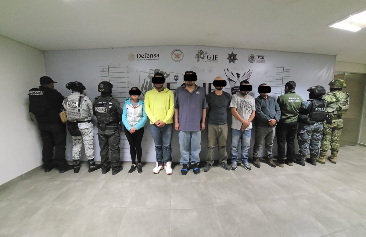 Detienen a 18 en operativo en Nochistlán; buscaban al “Geras” acortar.link/Qu0j0Q