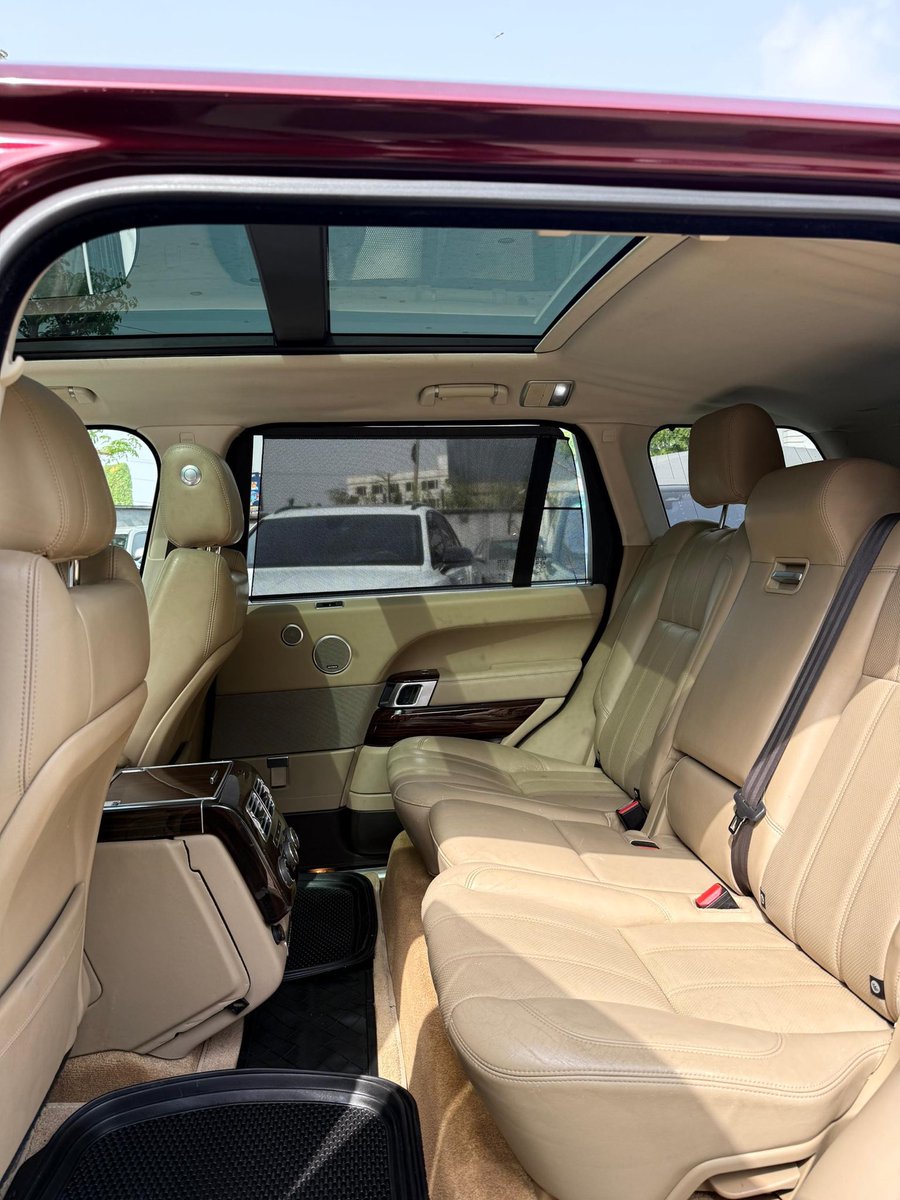 PRIMEMINISTERZ's tweet photo. 2015 Range Rover Long Wheel Base Supercharged 
#45 Million Naira 
Location: Lekki Phase 1 Lagos Nigeria https://t.co/Is28L1gGQ7