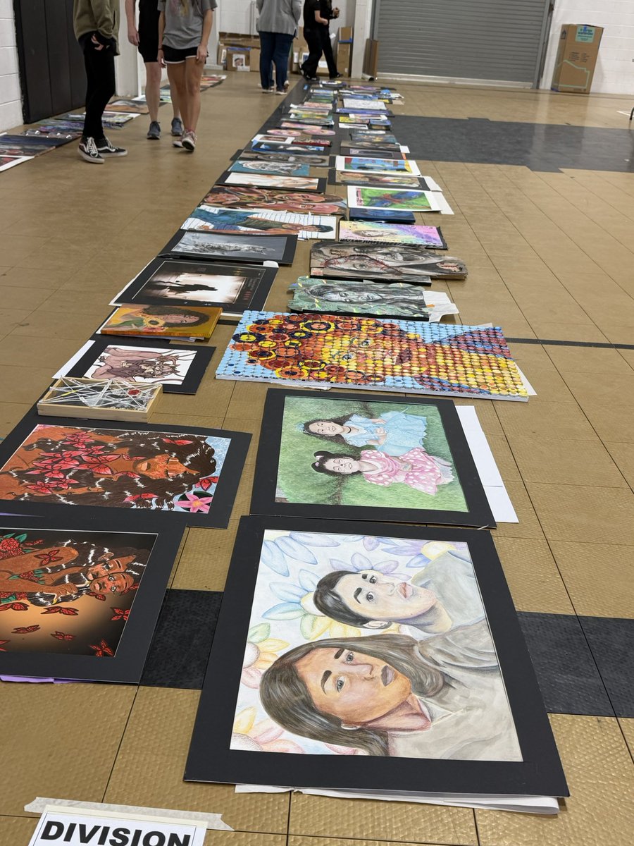 East Central Art tweet media