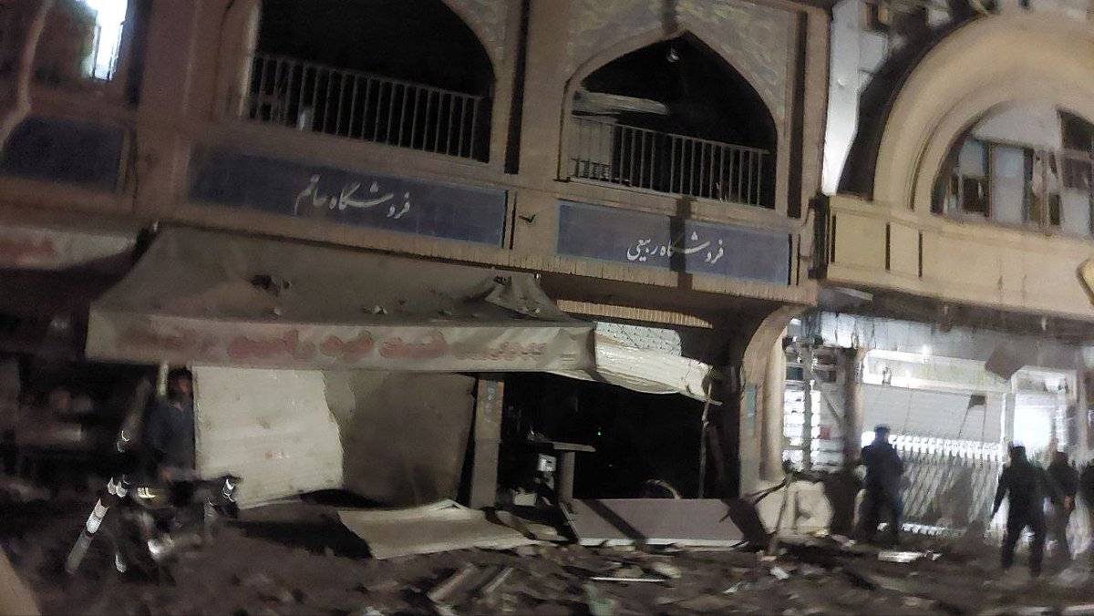 بعد از انفجارهای اطراف میدان ارگ مغازه‌های بازار تهران هم داغون شده! بیچاره صاحب مغازه ها🥺