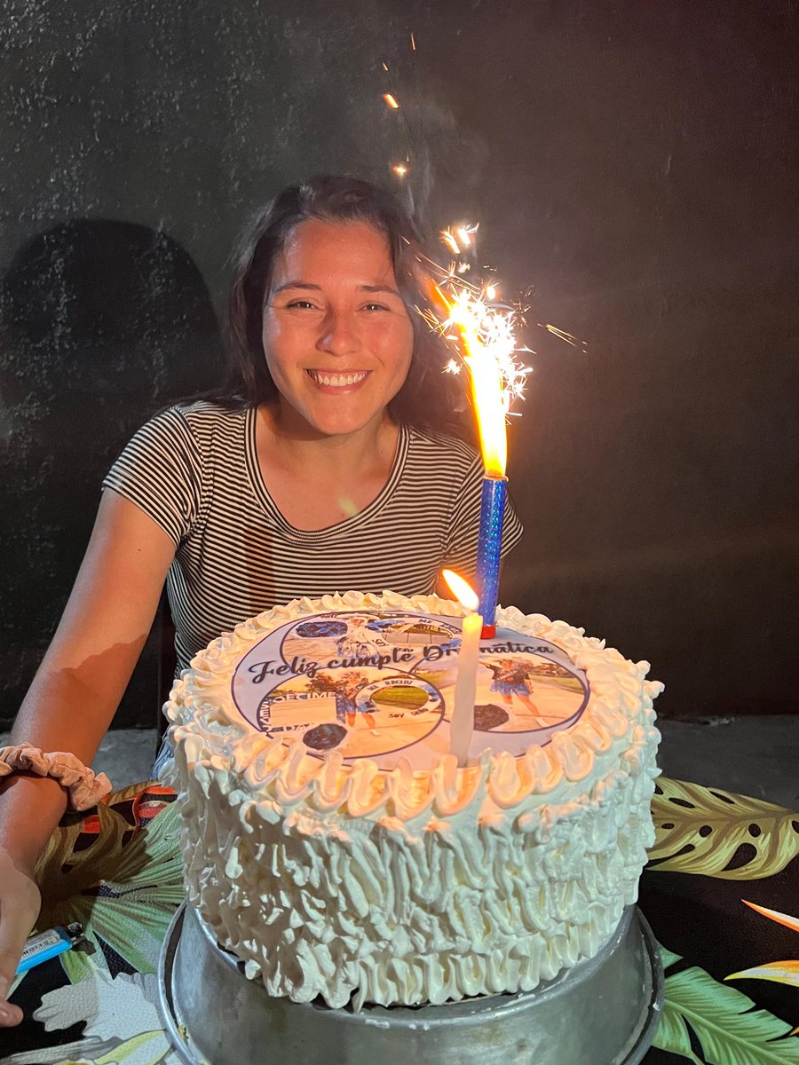 Celebrando mis 24 añitos🤭