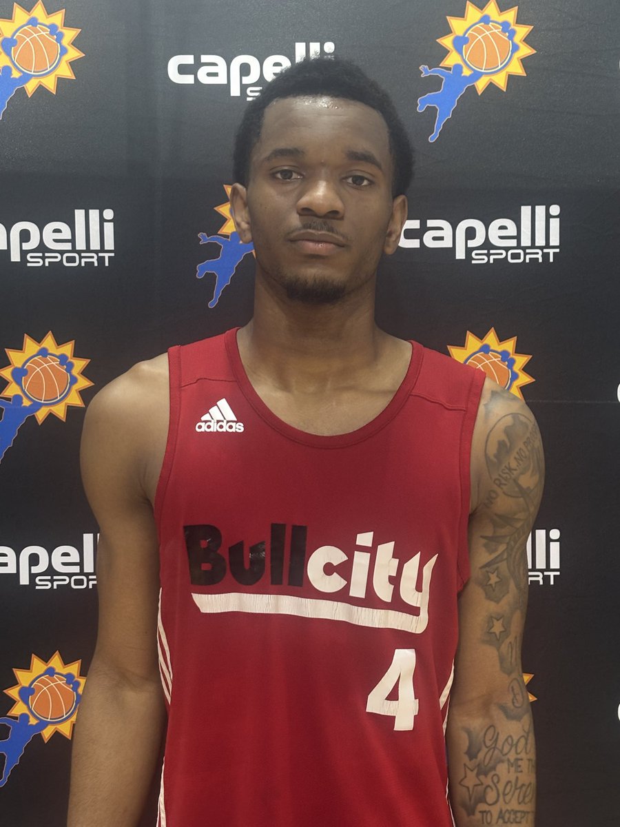 BIG SH🏀TS tweet media