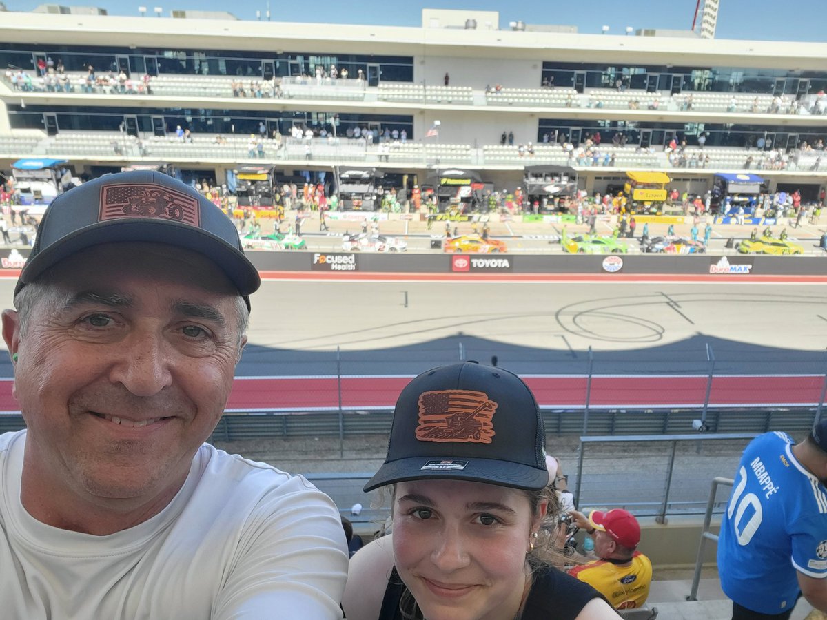 Kevin Bender tweet media