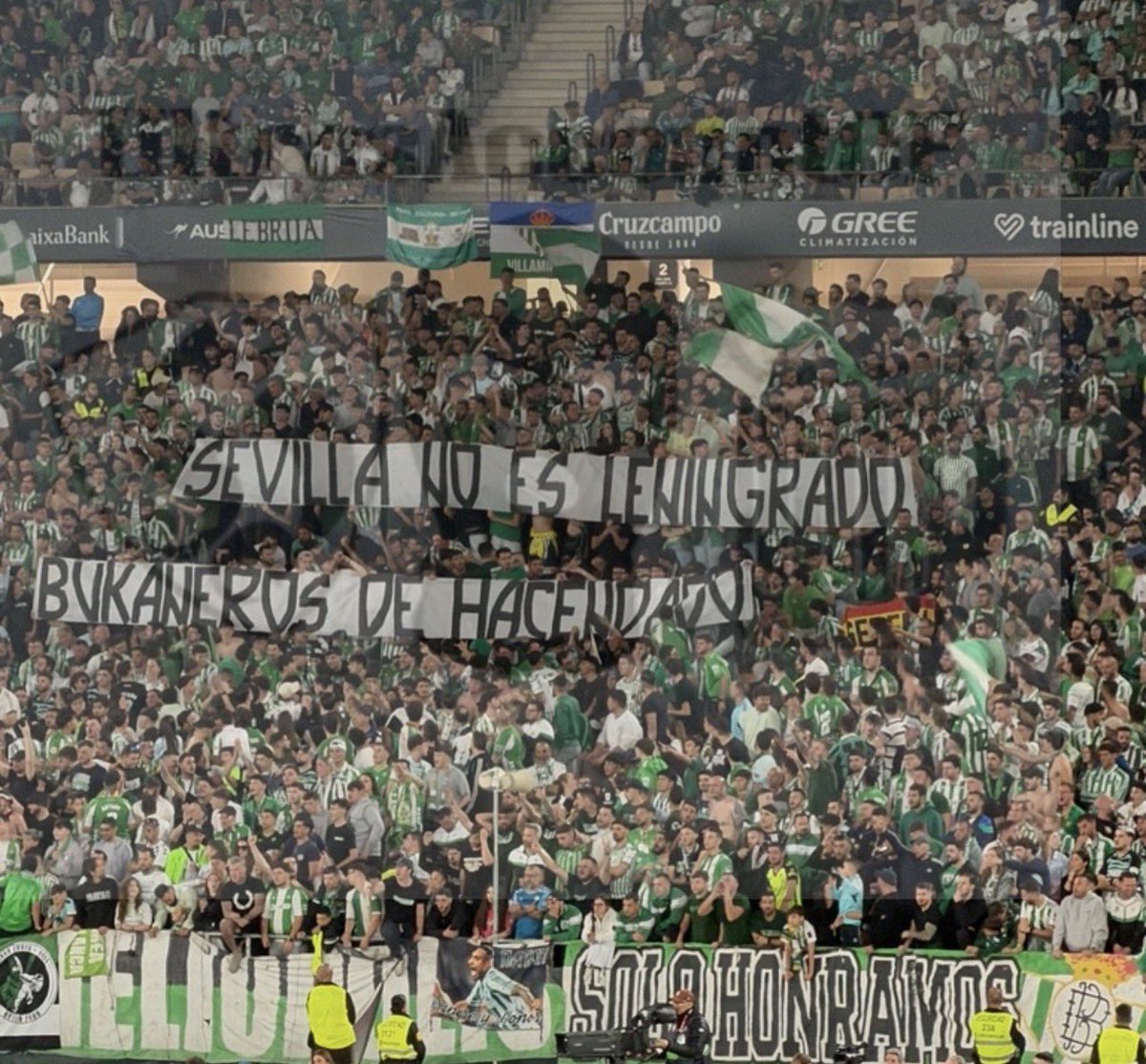 Sevilla no es Leningrado. Bukaneros de Hacendado.