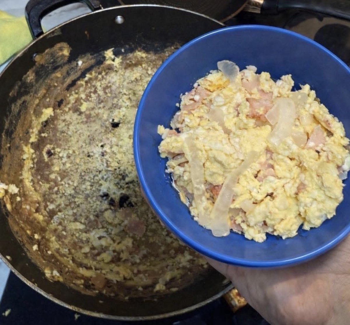 El Guarromántico tweet media