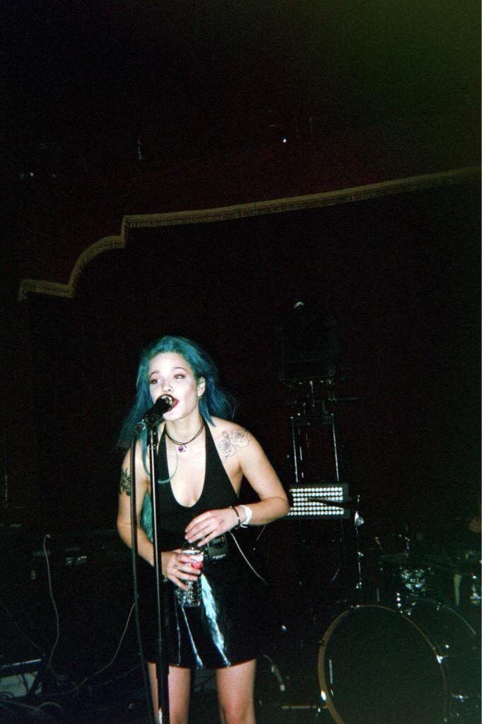 put some respect on miss se7enteenblack