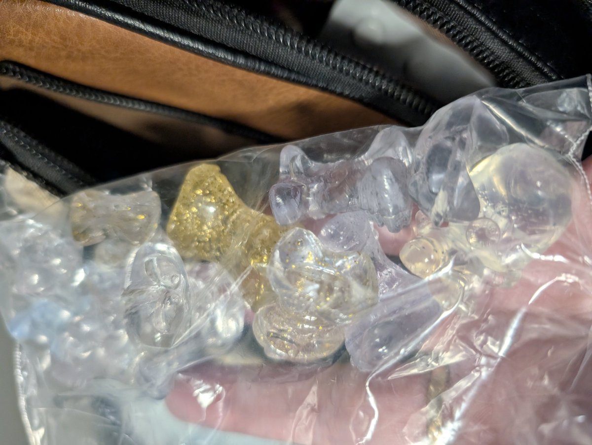 char_mily's tweet image. If you want more random lore I picked these up for you today to give you at the London show but im am in Brixton and could drop them to you on my way home if you want 😅 the illusive clear ones!  #doitfortheplot