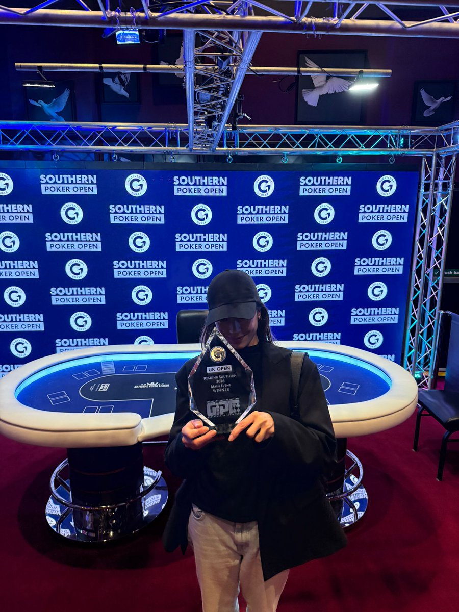 Favelita tweet media