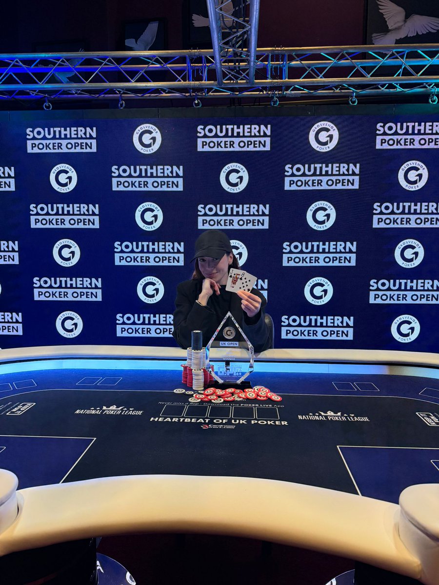 Favelita tweet media