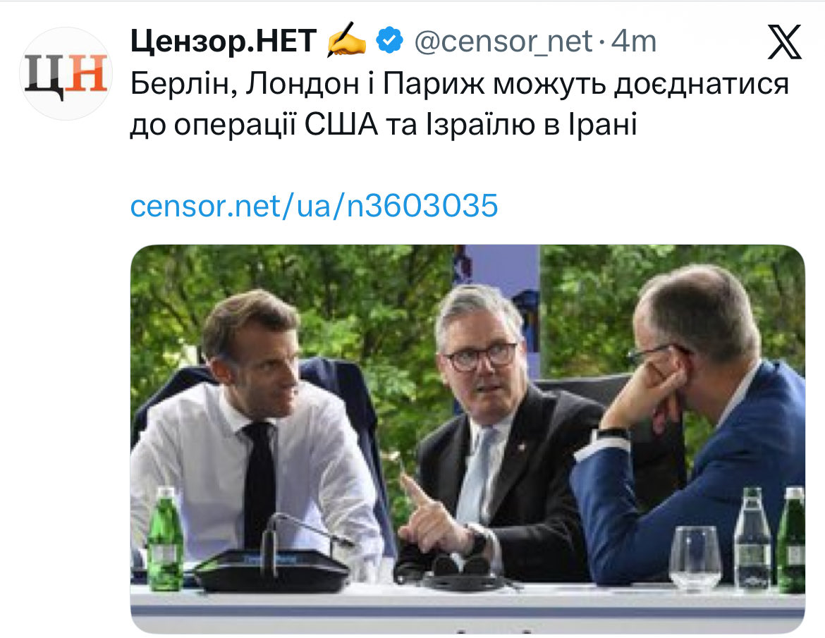 Надо всем видом показать, что хоть что-то решают и хоть что-то значат.