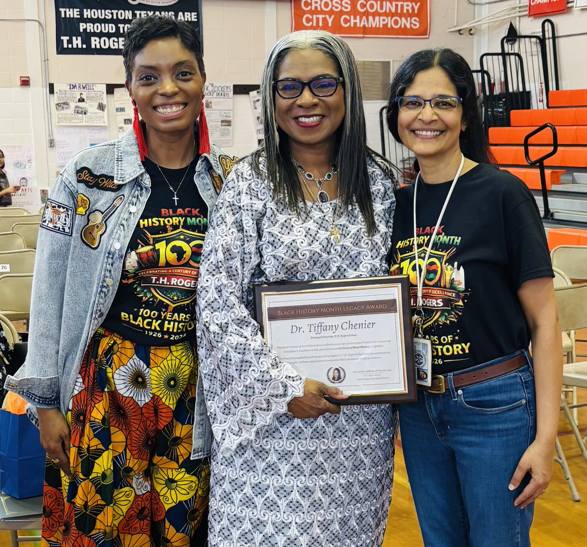 throgers1 tweet media