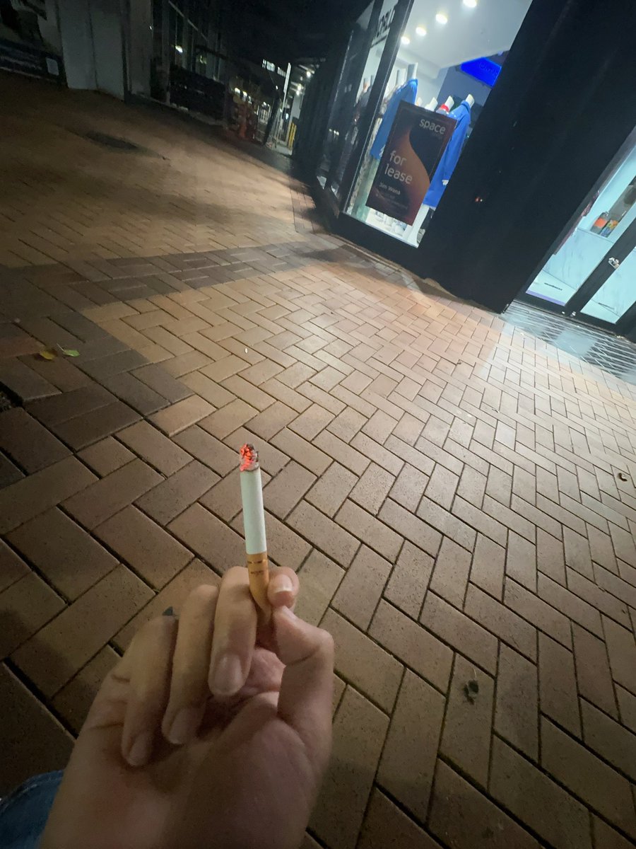 拼命往前跑的这几年 你有过以自己为荣吗…