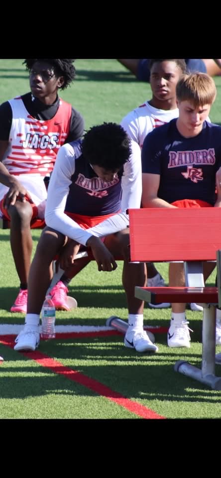 My first high school track meet went something like this🥇 4x200, 🥉 4x100, &amp; 4th in the 100 dash. Not my best 100, but definitely a great start. The squad won the meet. 🏆