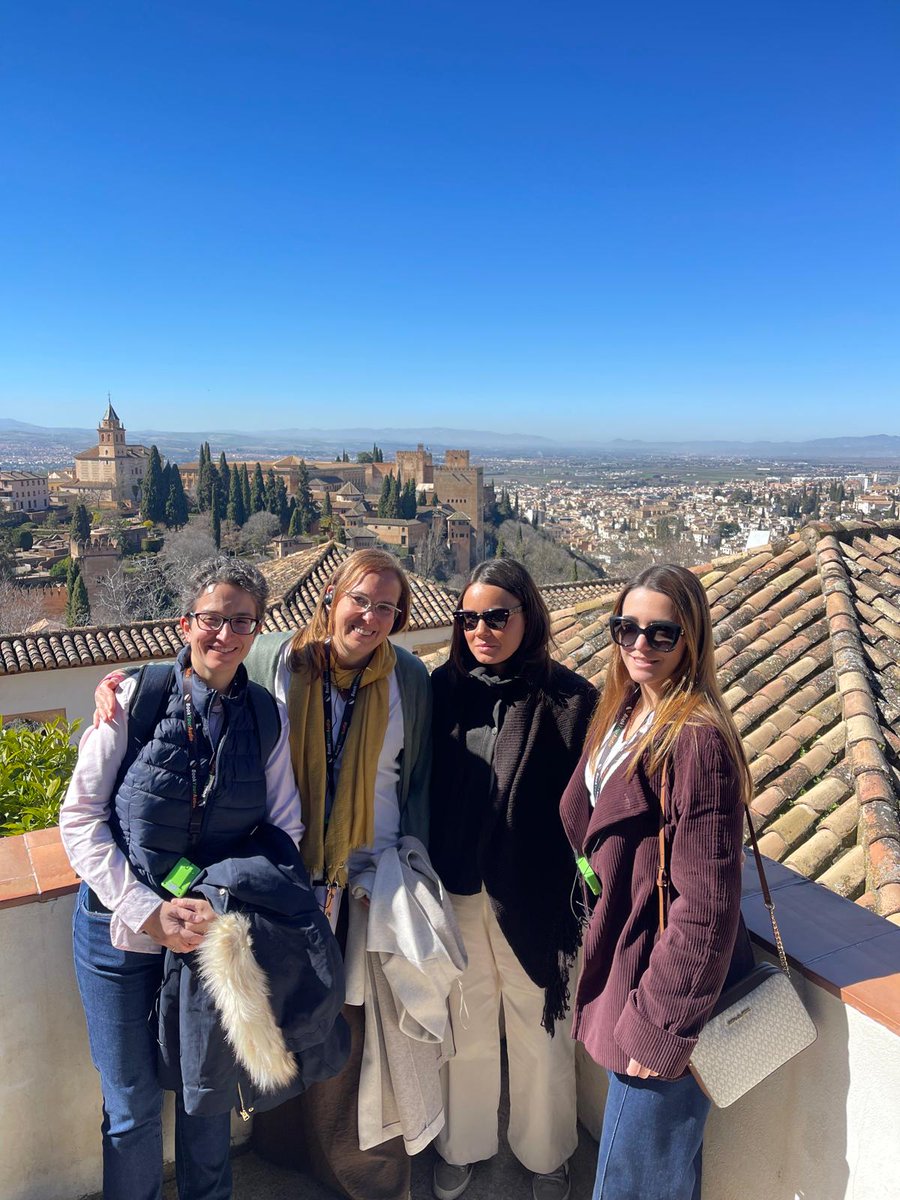 Colegio Mayor Berrospe tweet media