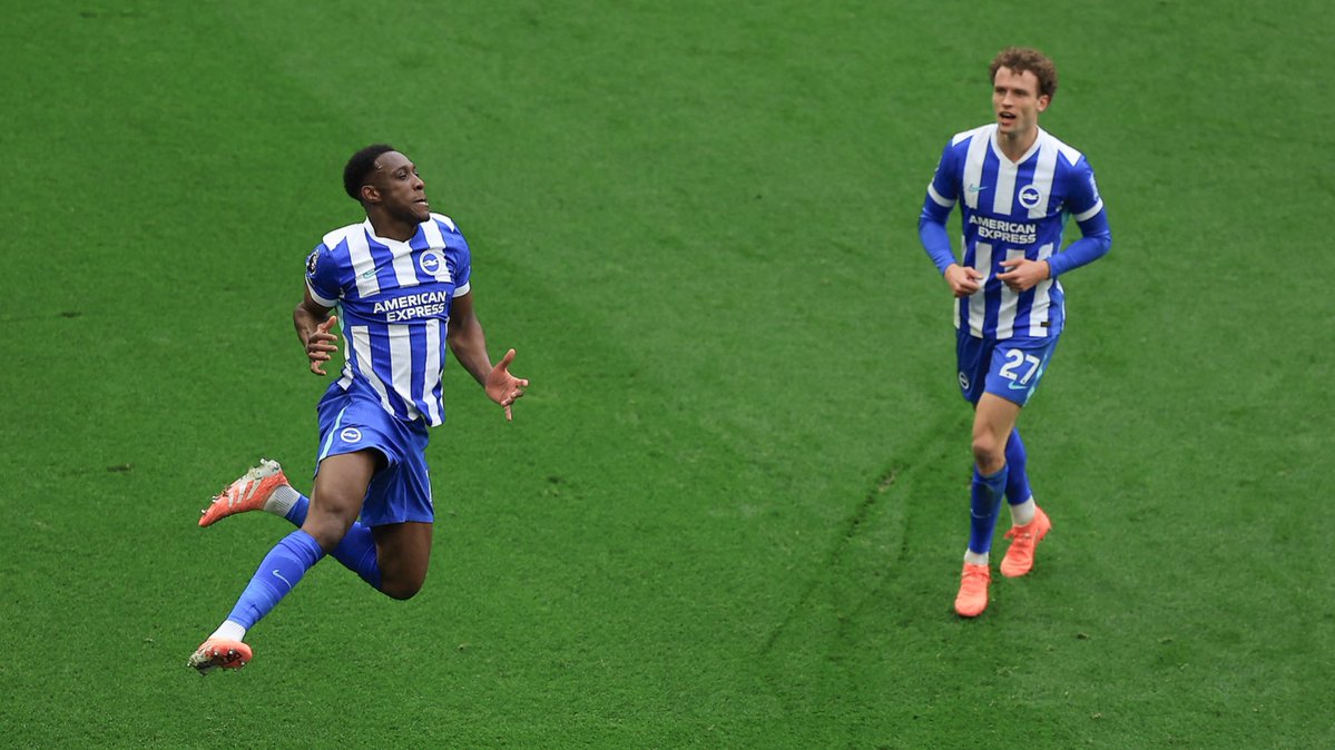 Brighton & Hove Albion tweet media