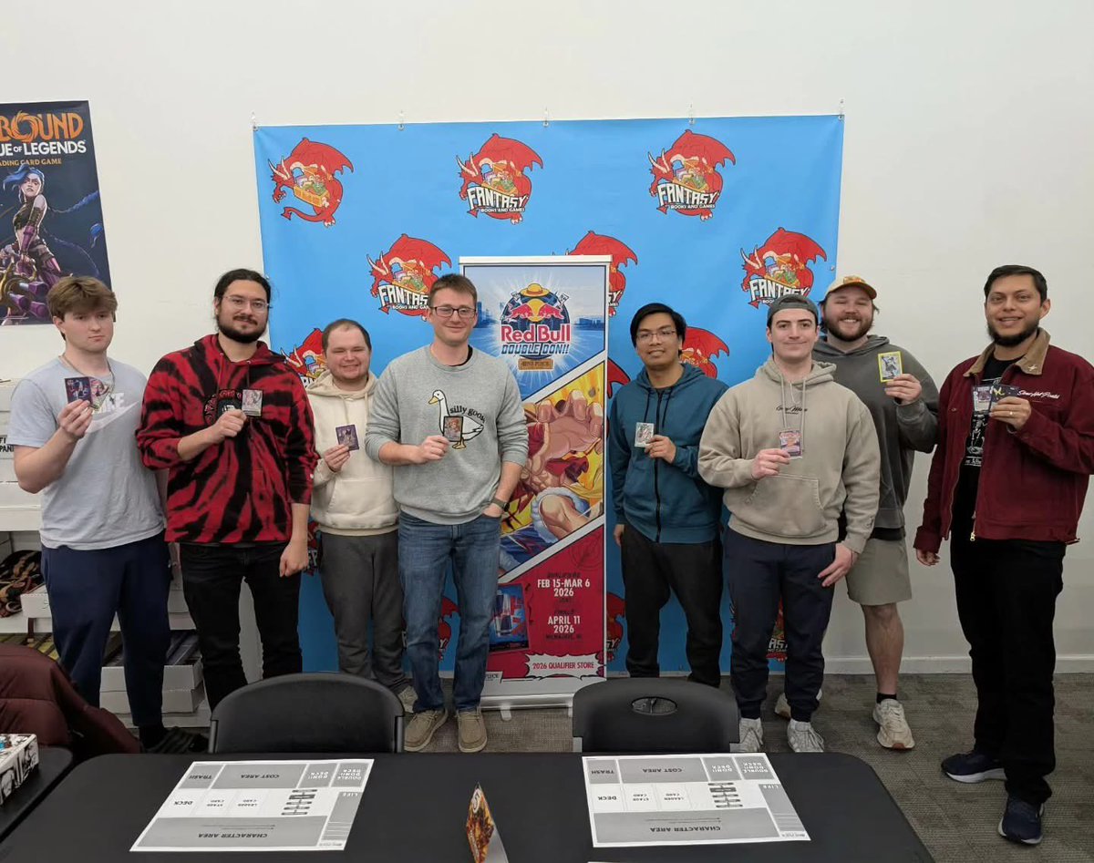 Oppatcg's tweet photo. Red Bull Double Don event #2!
Got lucky and was the only X-2 bubble in.
2 top cuts but died in top 8 today.

Foxy
R1: P Doffy ✅
R2: UY Boa ✅
R3: GU ZoroSanji ✅
R4: YLuffy ❌
R5: UY Nami ✅
R6: G Mihawk ❌

Top Cut
Top 8: PY Rosi ❌❌ https://t.co/kFyibeG0wL