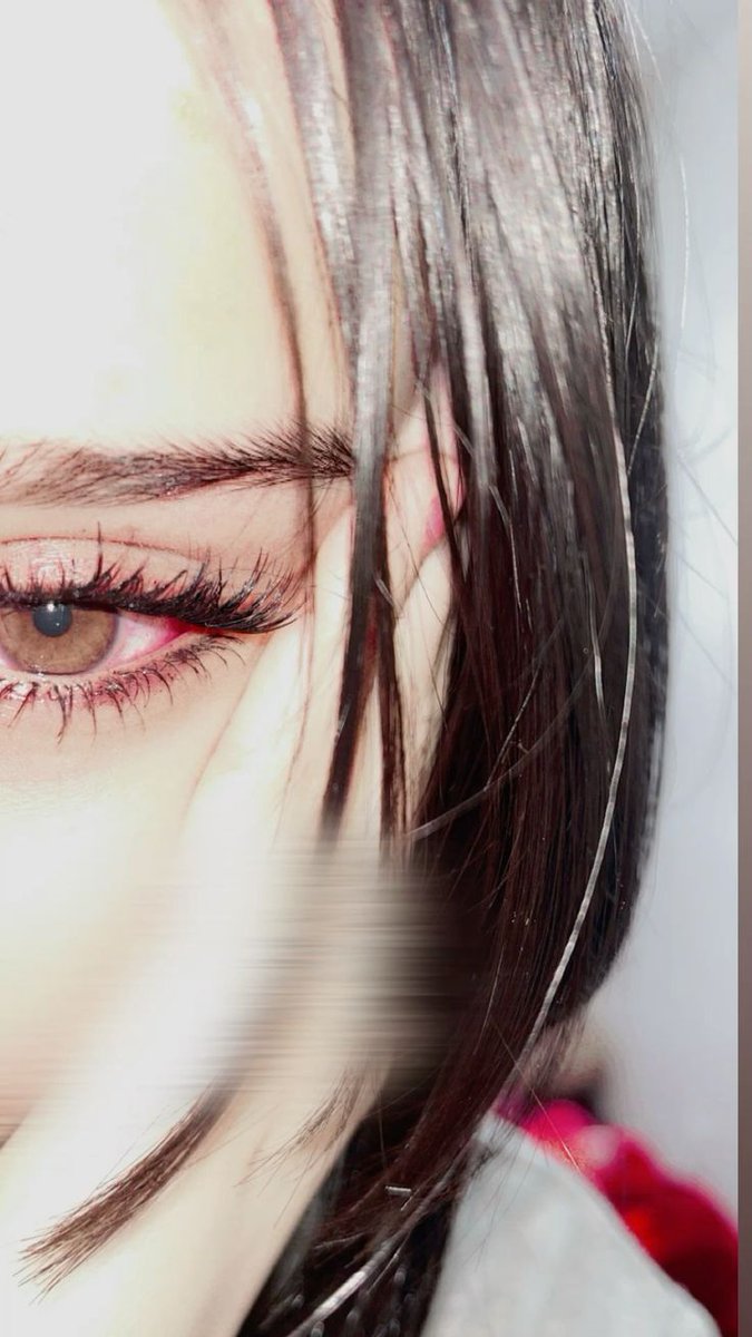 نرجسيه tweet media