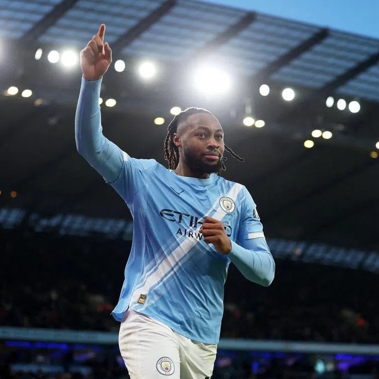 PurelyFootball ℗ tweet media