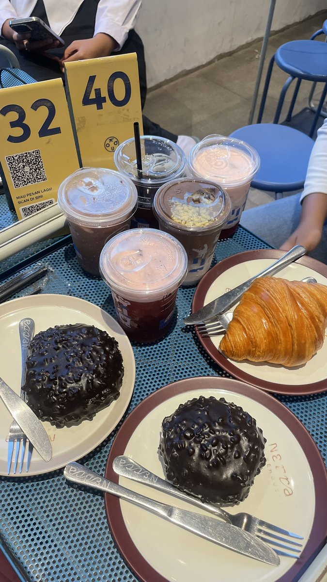 temanya beneran ngasi makan ig❤️⭐️