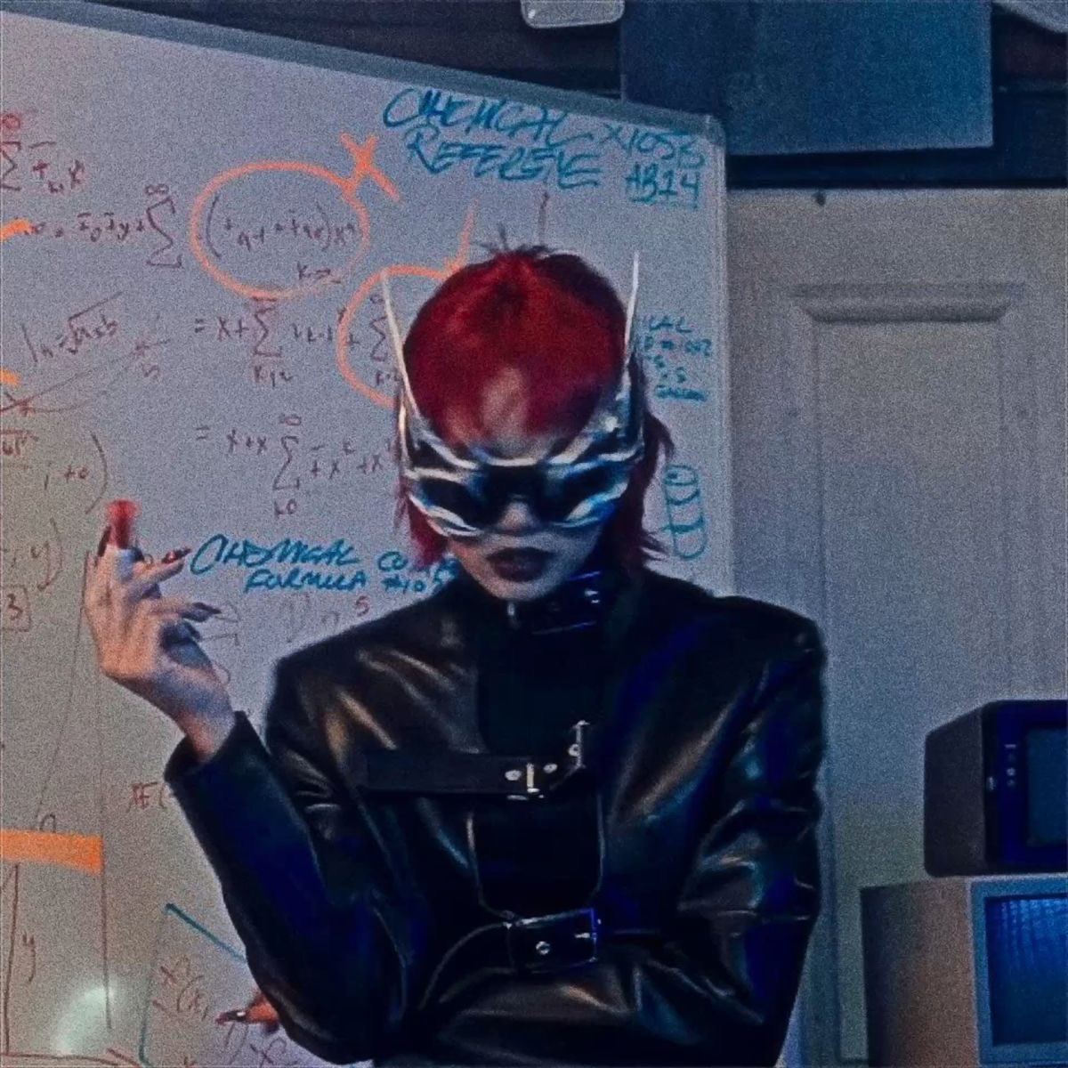 Lisa Charts tweet media