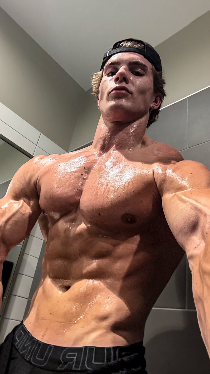 Master Matt tweet media