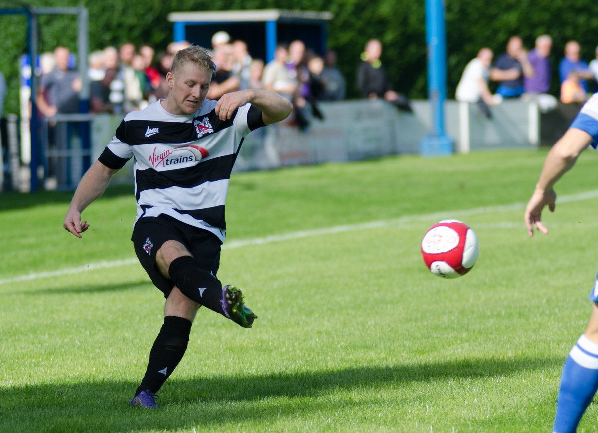 Darlo Retro 📸 tweet media