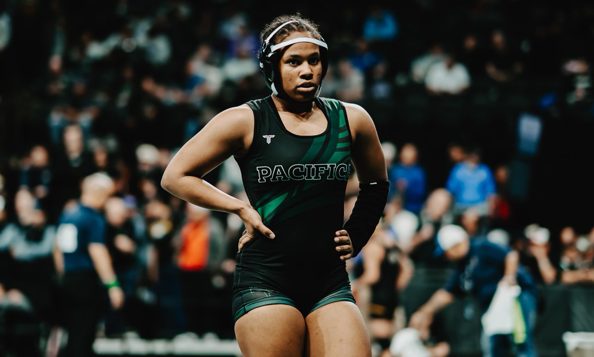 vcspreps's tweet photo. Newbury Park senior Madison Black captured a state wrestling title to cap a perfect season, while four other local wrestlers earned spots on the podium. With Photo Gallery.
👇👇👇👇
https://t.co/hYTFALN60k https://t.co/wda1R6NATM