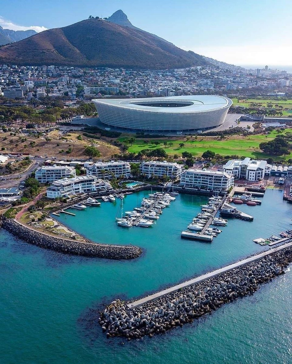 ❎e k ℹ️ tweet media