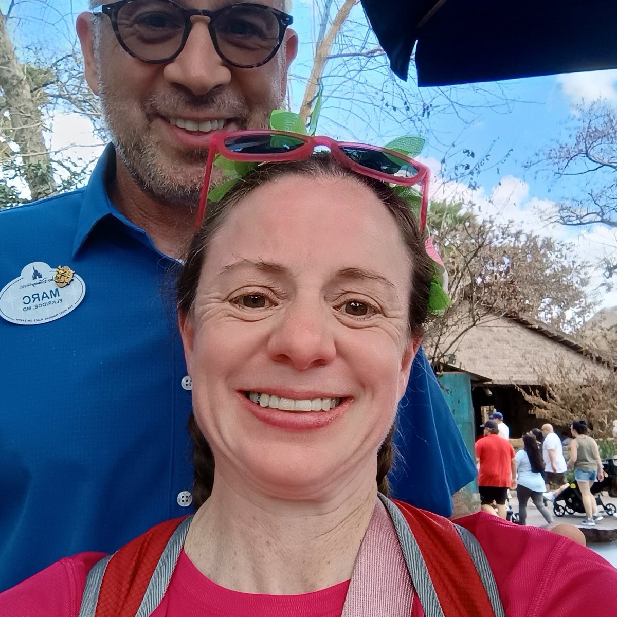 StephMaltzDC's tweet photo. Had the pleasure of running several @runDisney #Princesshalf #magicalmiles w #PerfectDopey Marc &amp; it turns out he is also @WaltDisneyWorld #castmember working #AnimalKingdom after the race https://t.co/CbN5vOqwS6