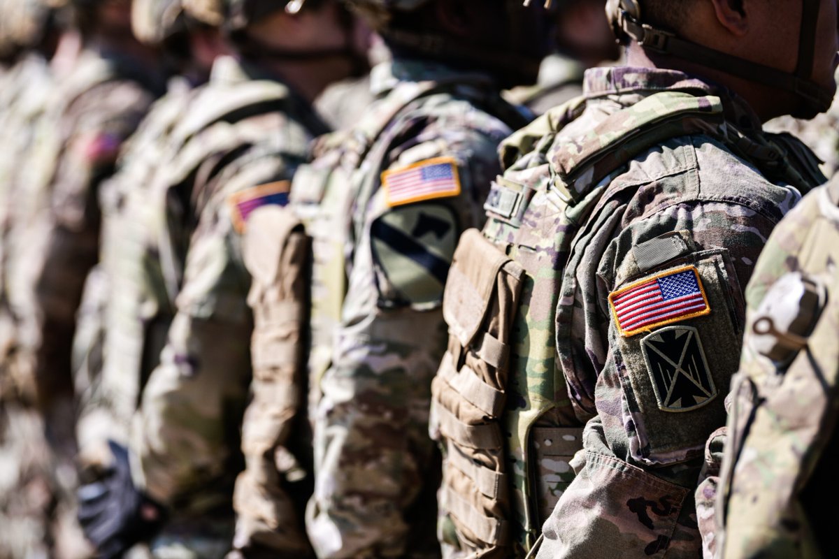 EliAfriatISR's tweet photo. 🚨🇺🇸🇮🇷🇰🇼BREAKING: The three American soldiers who were killed were in an aid unit stationed in Kuwait.💔

-Washington Post. https://t.co/bjS88Gs2VN