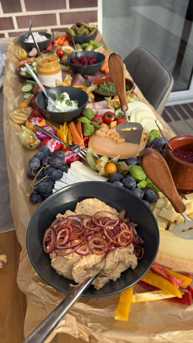 Ralf Dessel tweet media