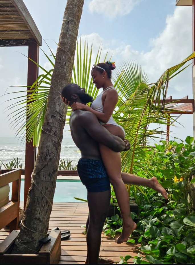 The day wey I go get babe, una no go rest for this app