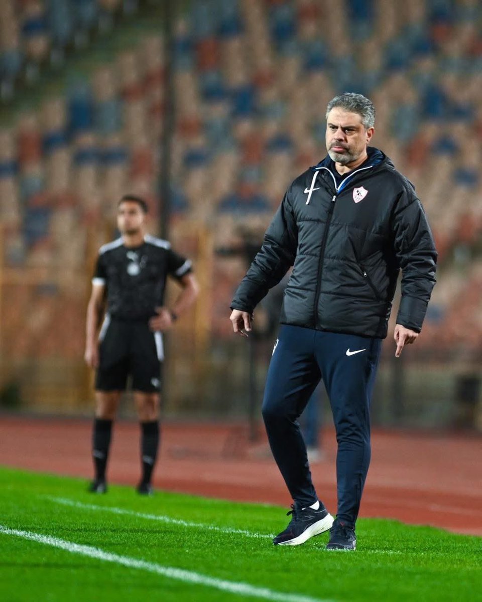 بيشخ تكتيك زي الاسهال، تحياتي للسير معتمد جمال