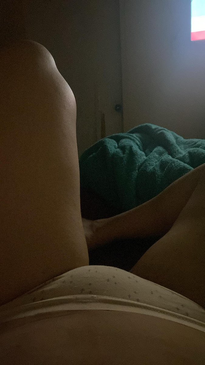 Pacoger85's tweet photo. Riquísima 😈😈😍 https://t.co/p8MjHUrVpf