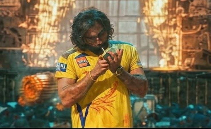 social_man_007's tweet photo. @CricCrazyJohns Never doubt CSK players in pressure situations https://t.co/i1nuDw3l7i