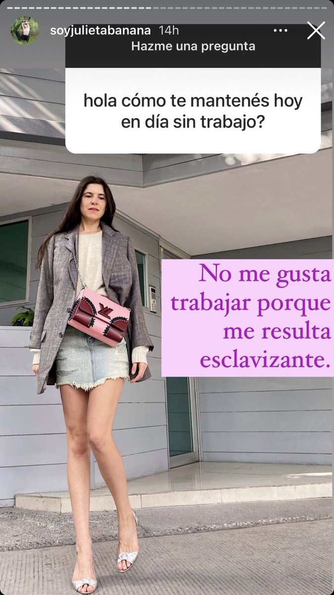 combodobleeme's tweet photo. Cuando me estoy riendo pero me acuerdo que me tengo que levantar 6:30am https://t.co/rtpRzeYcA1