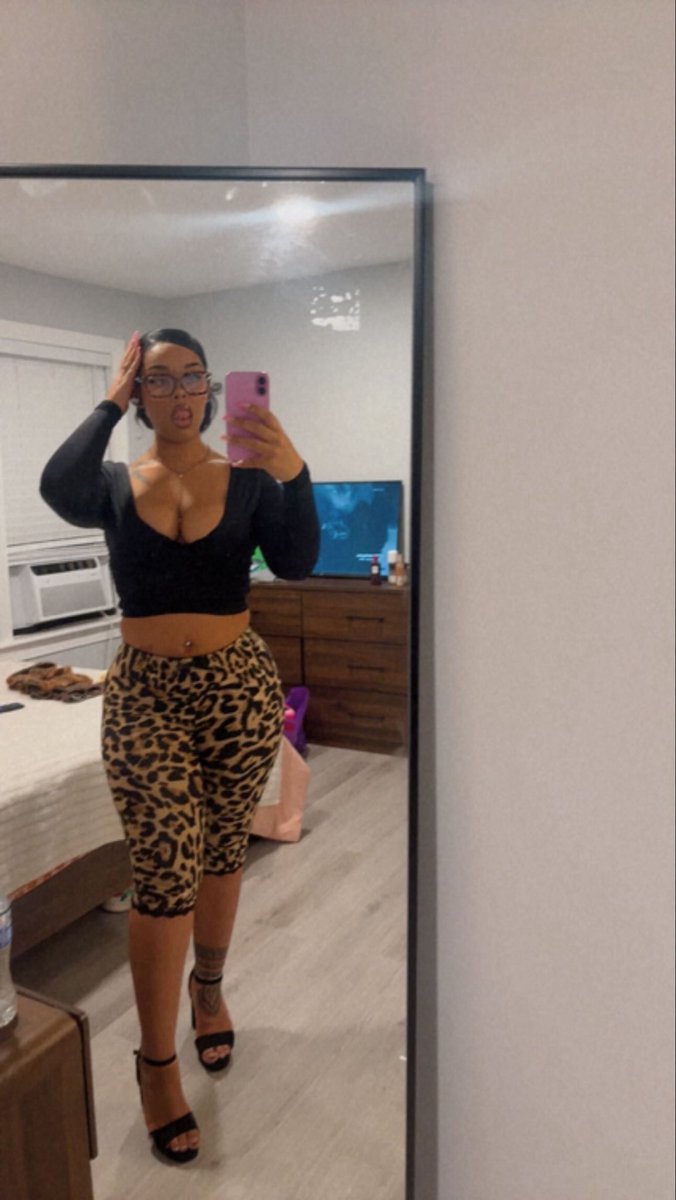 B. (@brandilynnxo_) on Twitter photo 