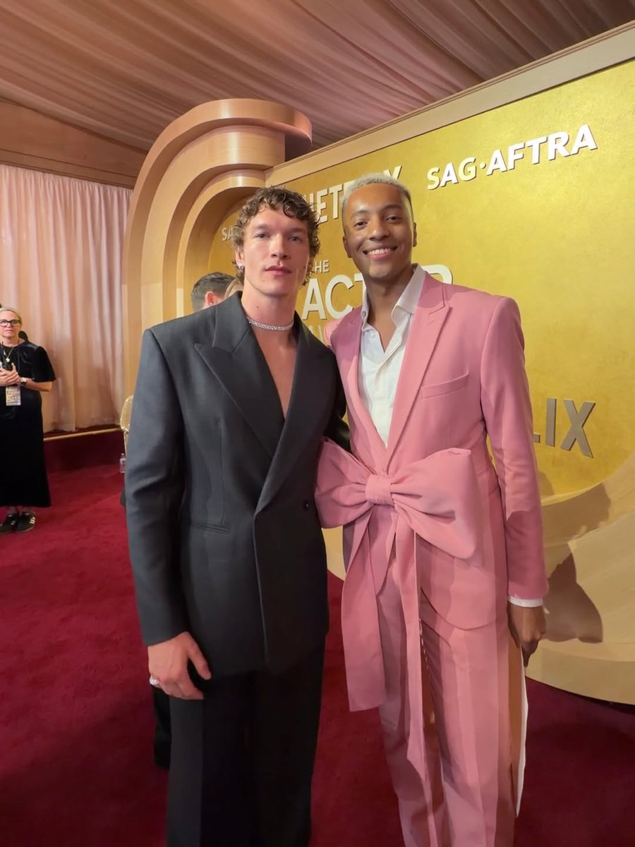 connorstupdates's tweet photo. Connor Storrie with Asante Madrigal. #ConnorActorAwards https://t.co/Mj66fe5k4Y