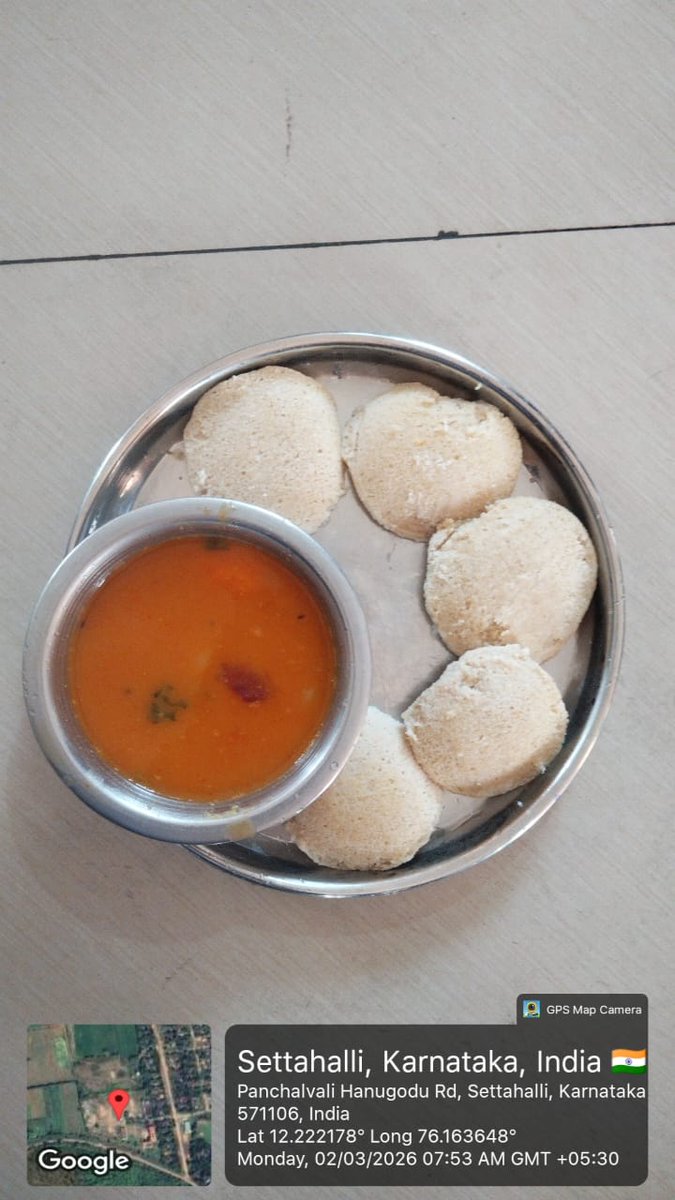 Dbrars753's tweet photo. Breakfast ( siridhanya idlli) https://t.co/LSssLKuNut