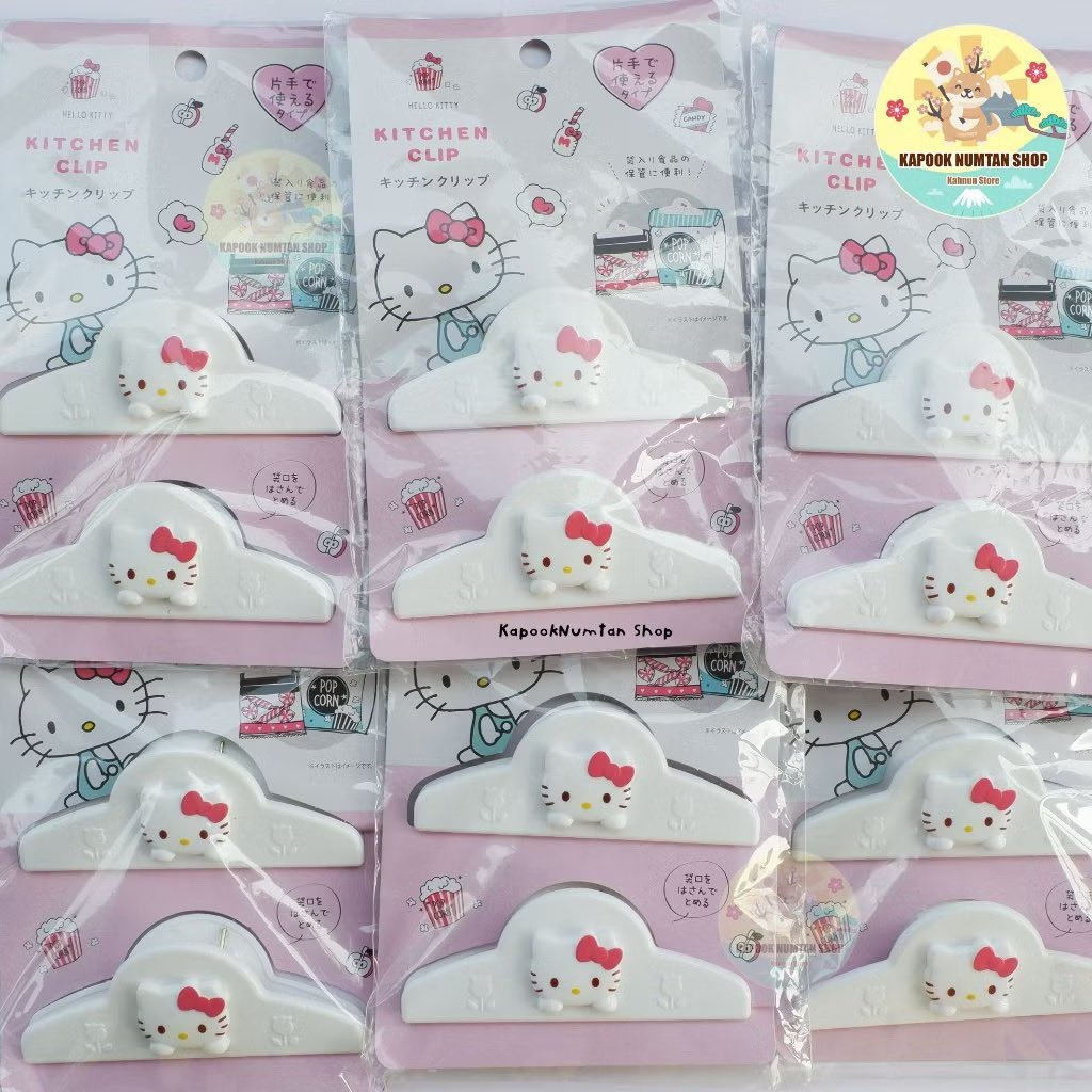 kapooknumtan's tweet photo. พร้อมส่ง Kitty Kitchen Clip คลิปอเนกประสงค์ หนีบถุงขนม หนีบกระดาษ ของแท้จากญี่ปุ่น

- ราคา 79.- ( ค่าส่ง 45 สั่งรวมกับรายการส่งฟรีไม่มีค่าส่ง )

Size W100xH39xD26 mm.

ทนความร้อนได้ไม่เกิน 70องศา

#hellokitty #ตลาดนัดซานริโอ #ตลาดนัดsanrio #ตลาดนัดคิตตี้ #เฮลโลคิตตี้ https://t.co/UbavkJbbSU