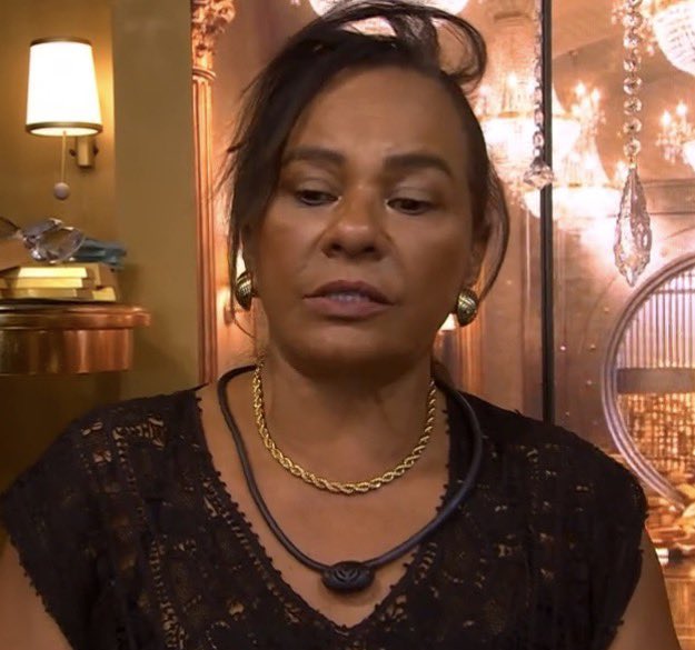 lacerda's tweet image. dia do cabelo maluco #bbb26