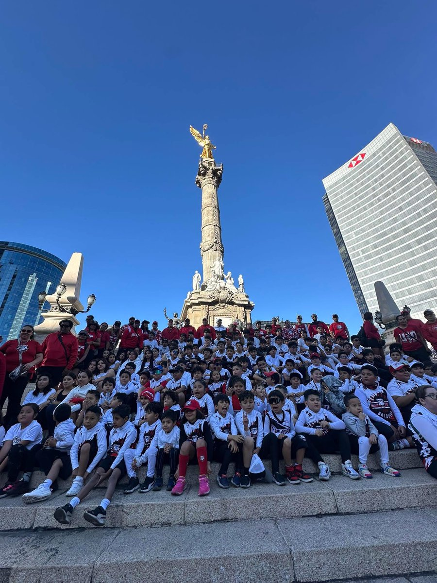 👀 NOCHE DE TERCER CUARTO 📋

9:00 PM POR 🎥 Facebook/YouTube conoce la información más relevante de lo ocurrido este fin de semana en diferentes ligas y categorías.

- <a href="/jcgar83/">Juan Carlos Garduño</a> 
- <a href="/Senteins/">Ernesto Senteins</a> 
- <a href="/Mavro57/">Mauro #57</a> 

#HablemosDeFootball🗣🏈
