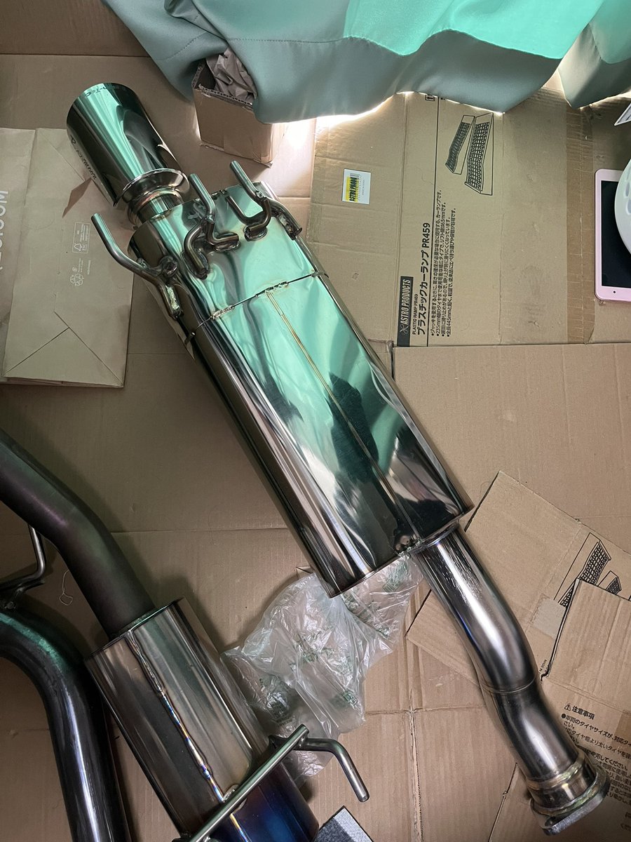 Reze__FD2's tweet photo. #マフラー売ります
 #FD2
 #バッドムーンRPM

またマフラー売ります
4.5万くらいで手渡し限定です https://t.co/Qhgnfdg12s