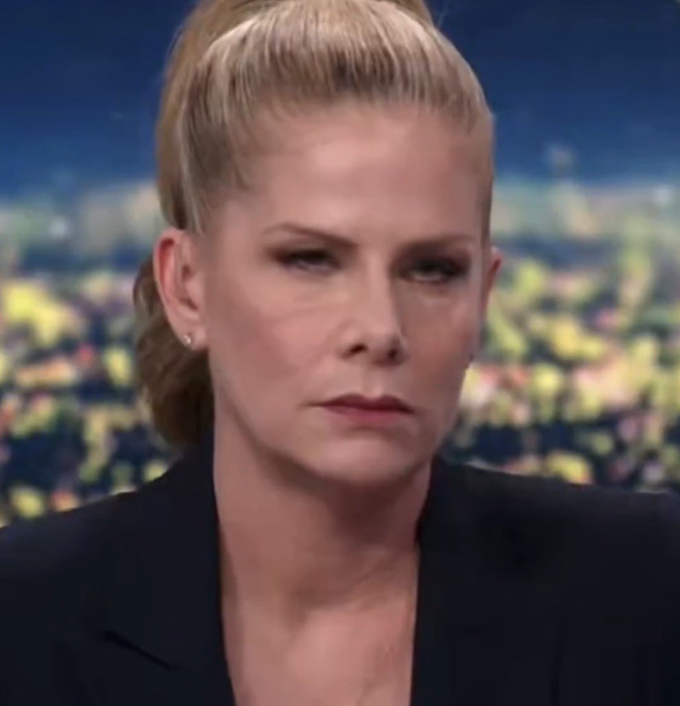 adamfrancisco_'s tweet image. Trump voters : dancing in the streets
Venezuelans : dancing in the streets
Iranians : dancing in the streets 

Democrats :