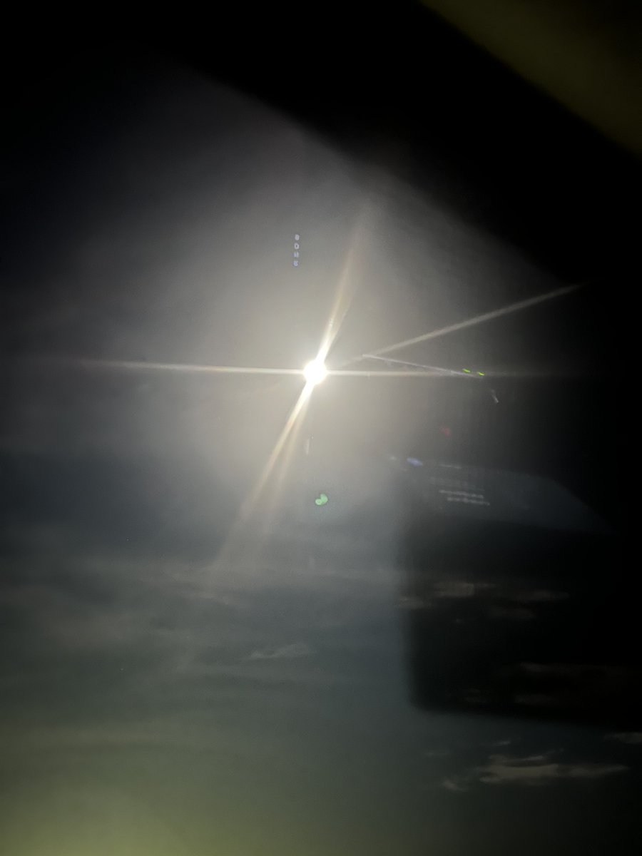 Marshaihn's tweet photo. March 1st this is the Moon tonight ✌️ https://t.co/DwZDKV0qaY