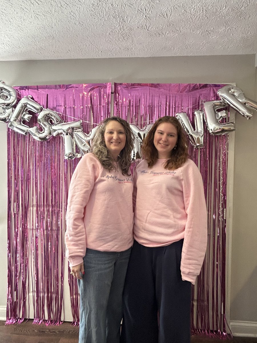 Dena Scott tweet media